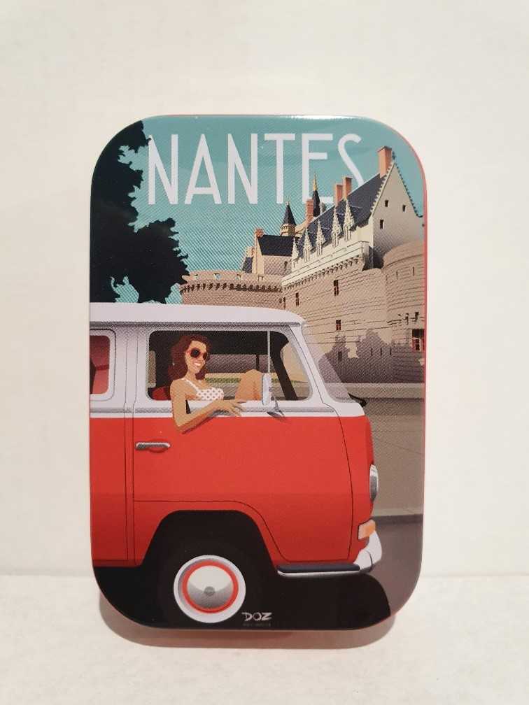 Petite Boite de NANTES (décor LE CHATEAU DES DUCS) 50g