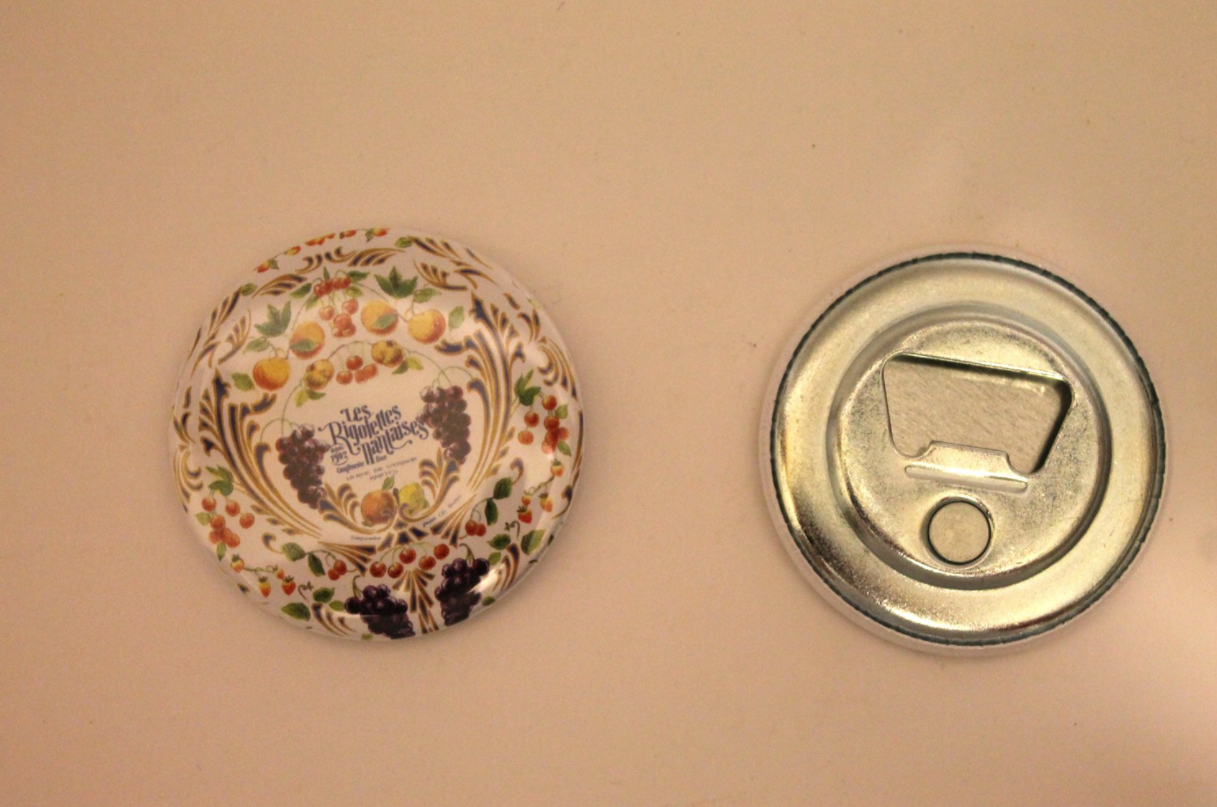 Magnet et Décapsuleur rond blanc les Rigolettes