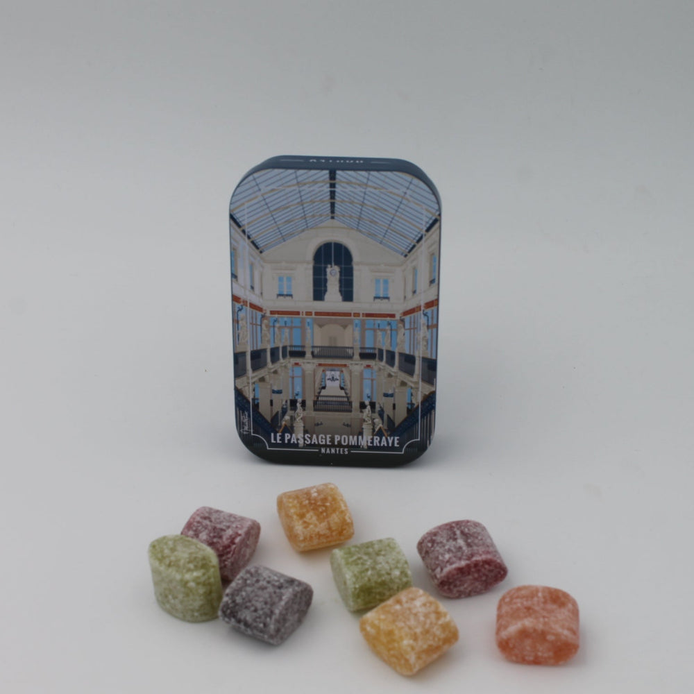 Petites boites au décor de Nantes